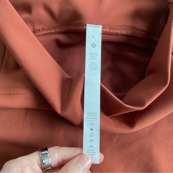 Lululemon Instill High Rise Tights Leggings Date Brown Sz 6 Yoga Workout 25 inch - Picture 10 of 15
